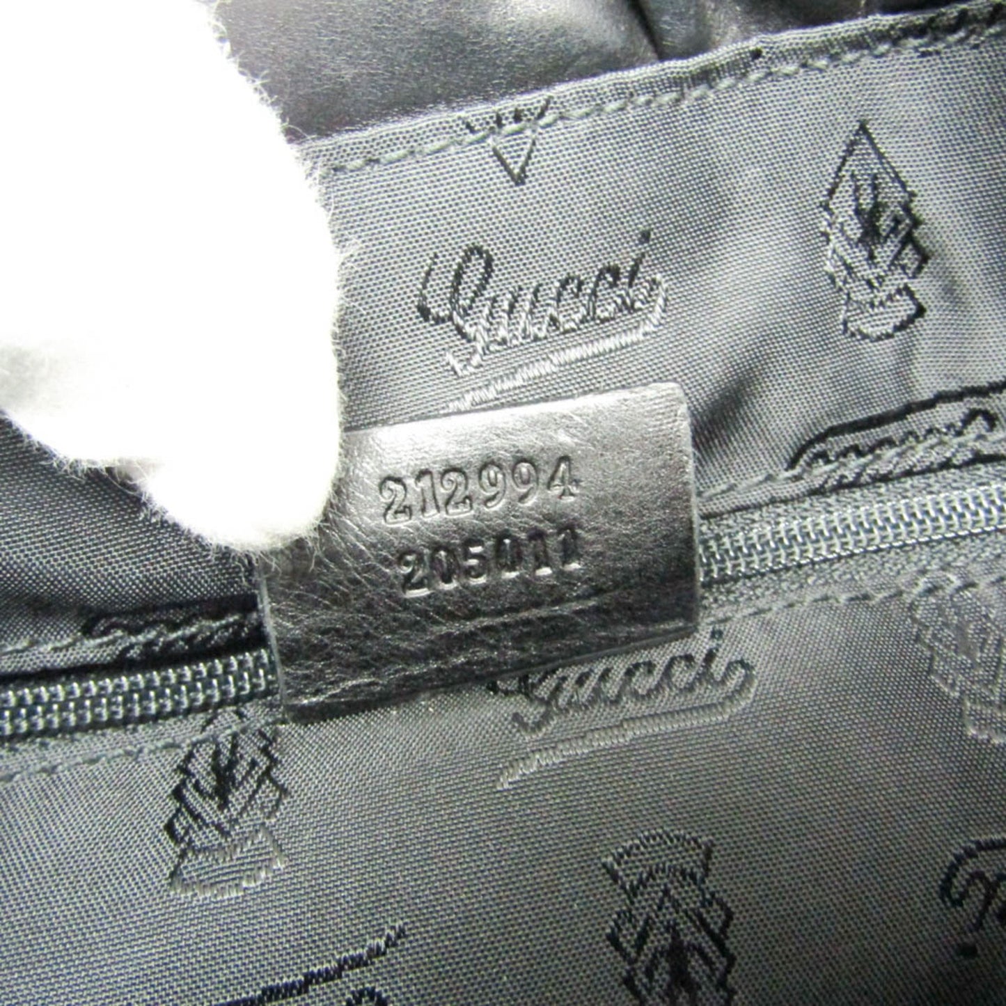 Gucci Crest