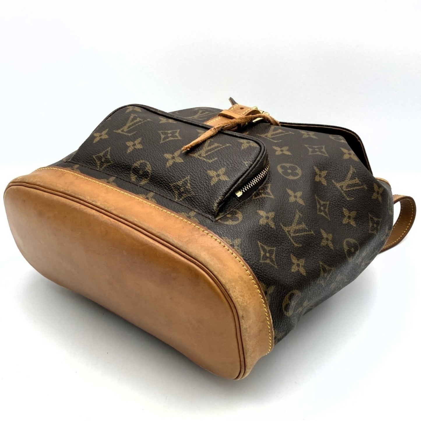 Louis Vuitton Montsouris MM