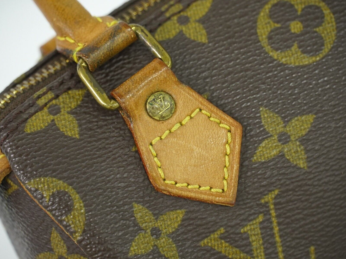 Louis Vuitton Mini speedy