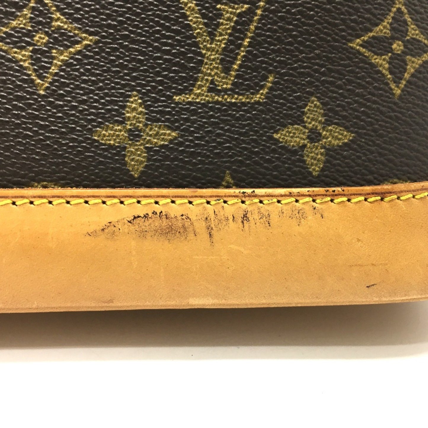 Louis Vuitton Alma