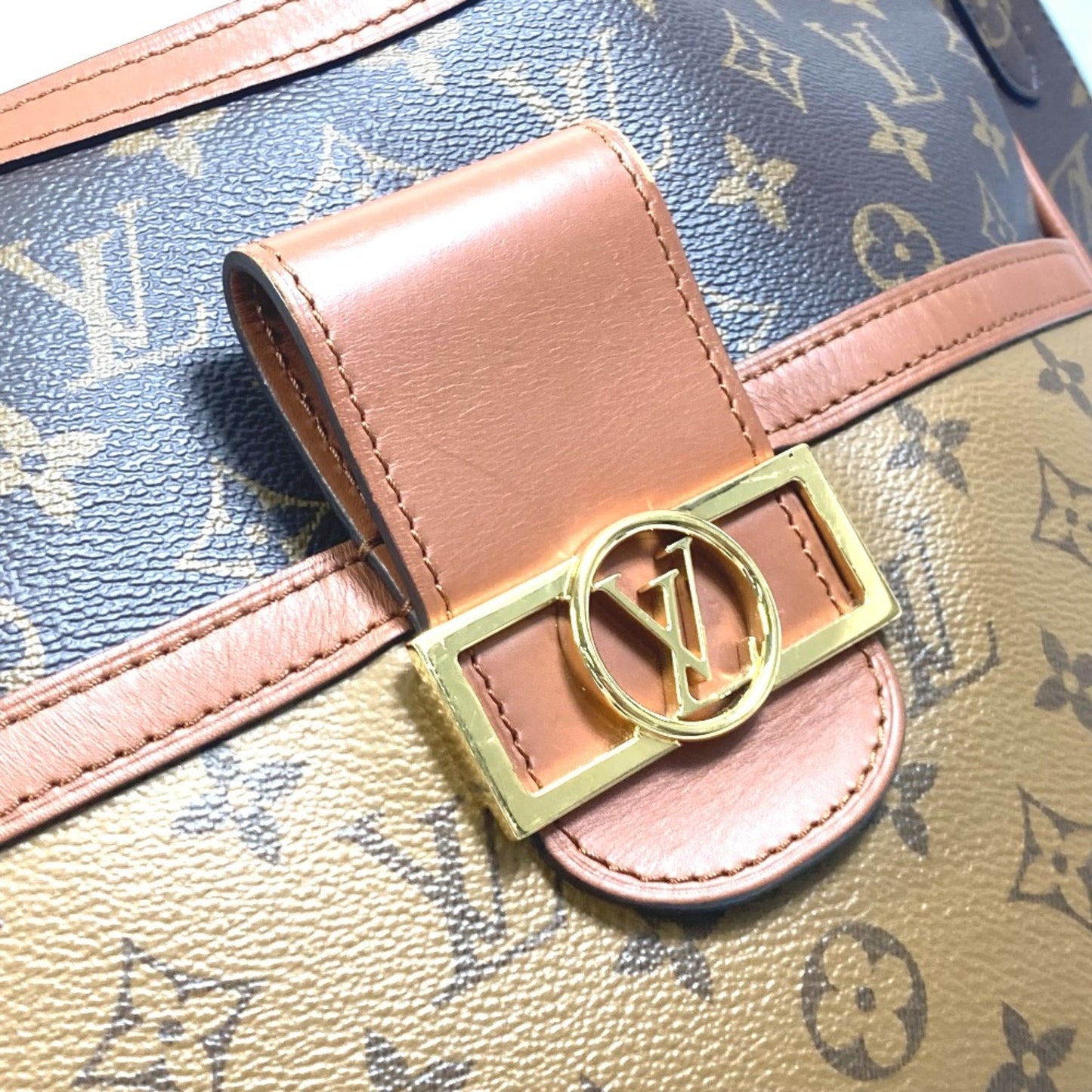 Louis Vuitton Dauphine Hobo