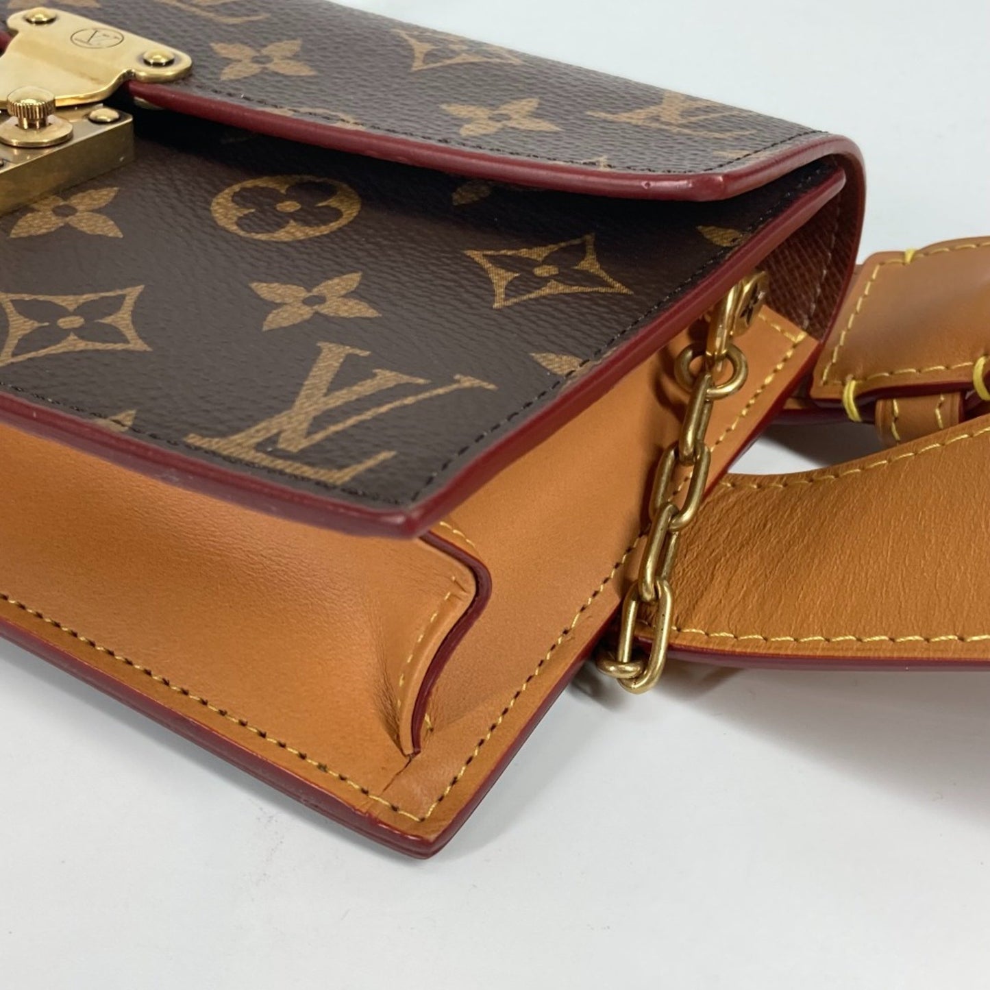 Louis Vuitton Belt bag