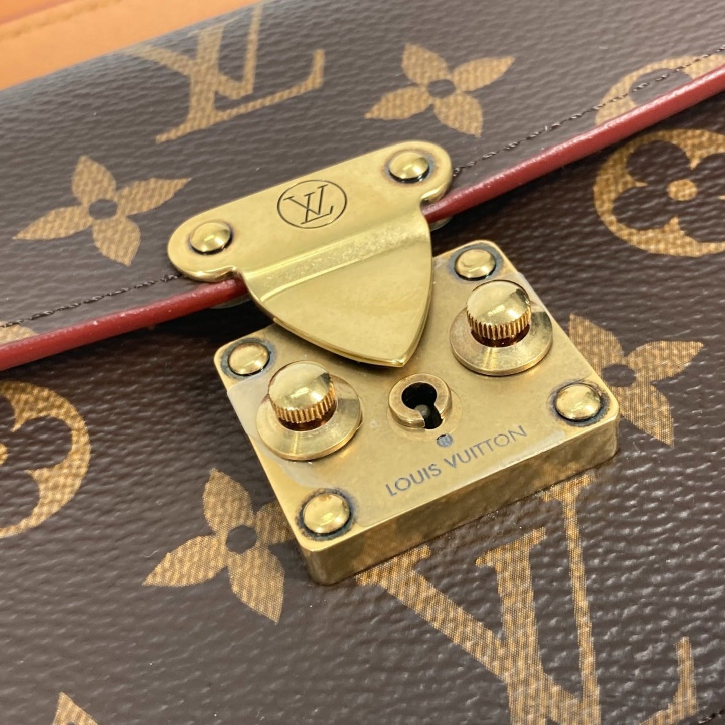 Louis Vuitton Belt bag