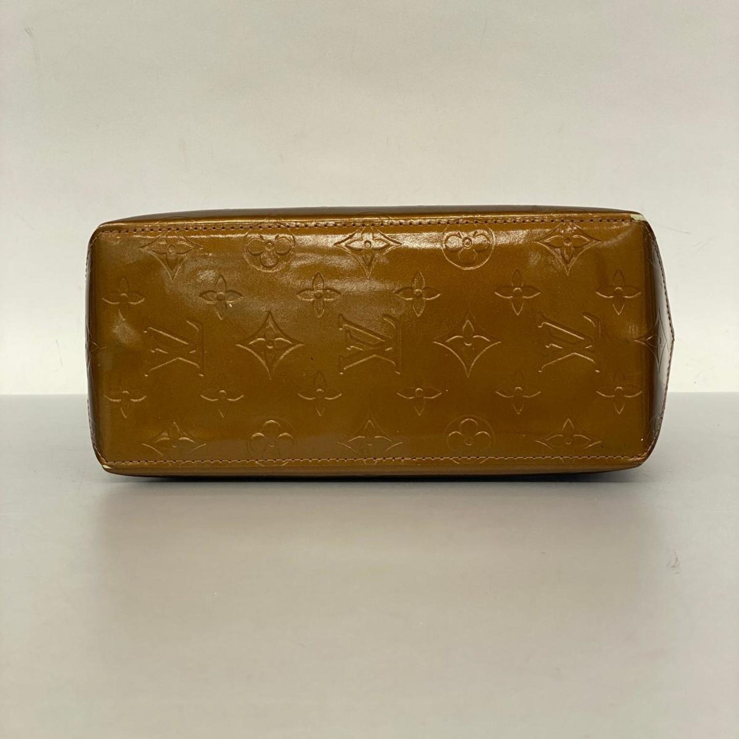 Louis Vuitton Reade