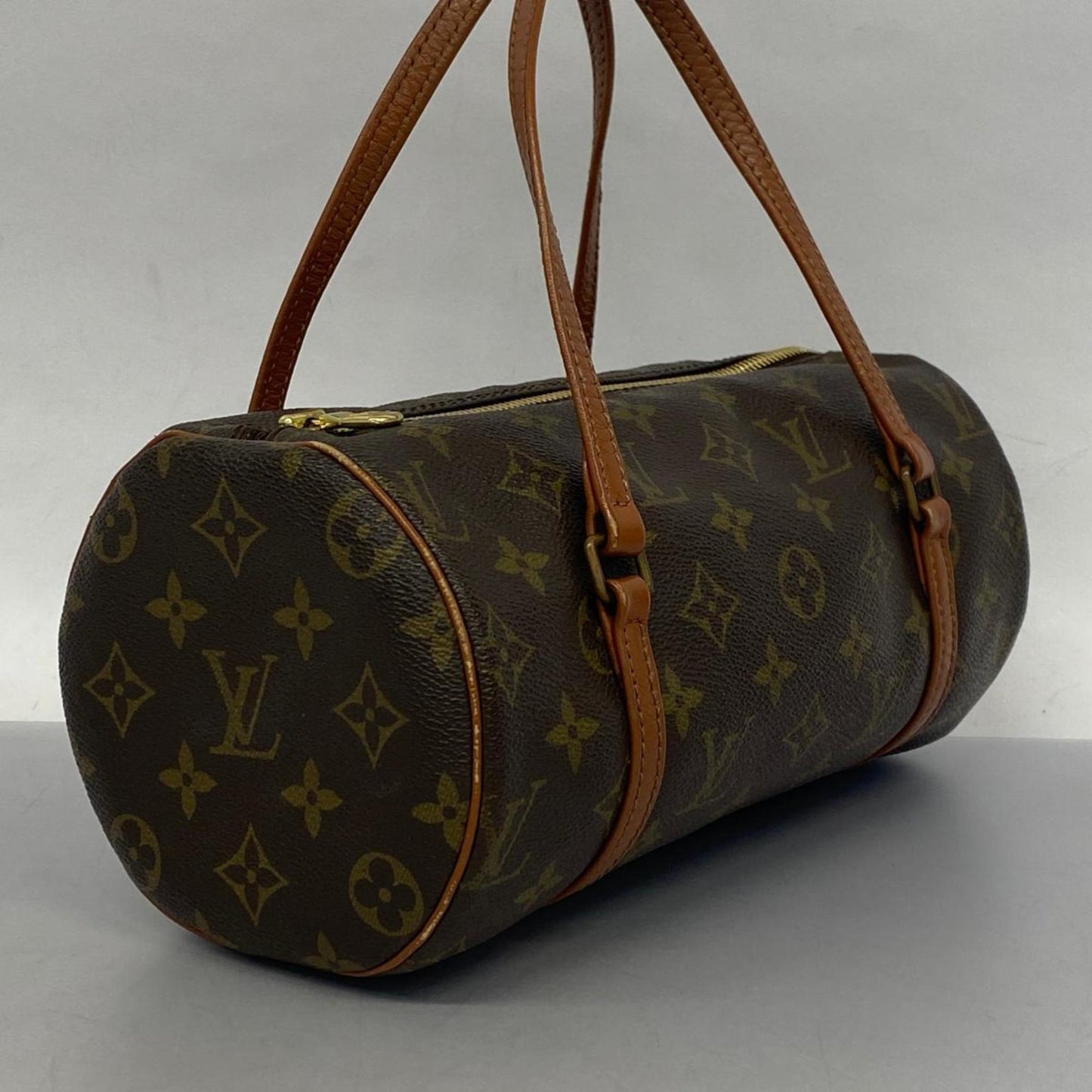 Louis Vuitton Papillon 26