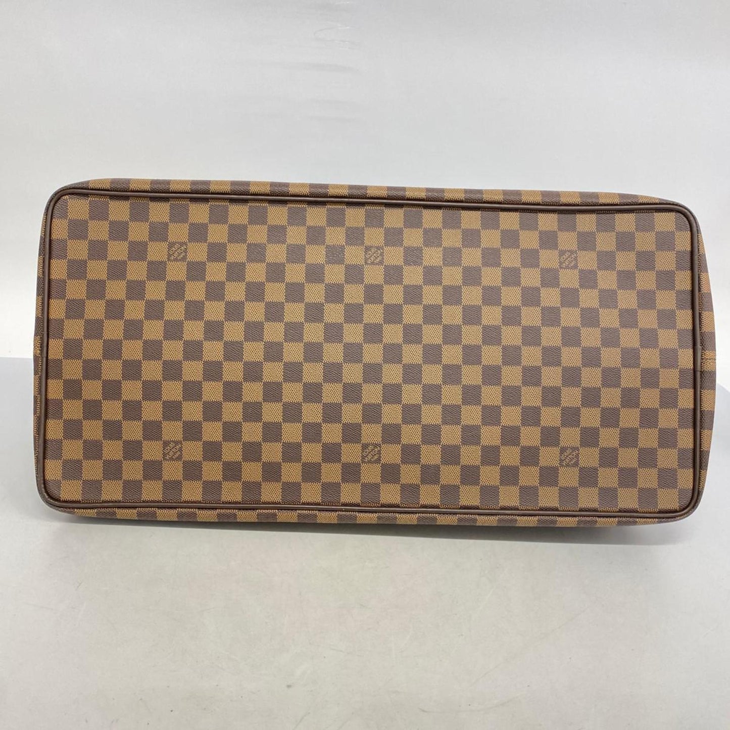 Louis Vuitton Greenwich GM