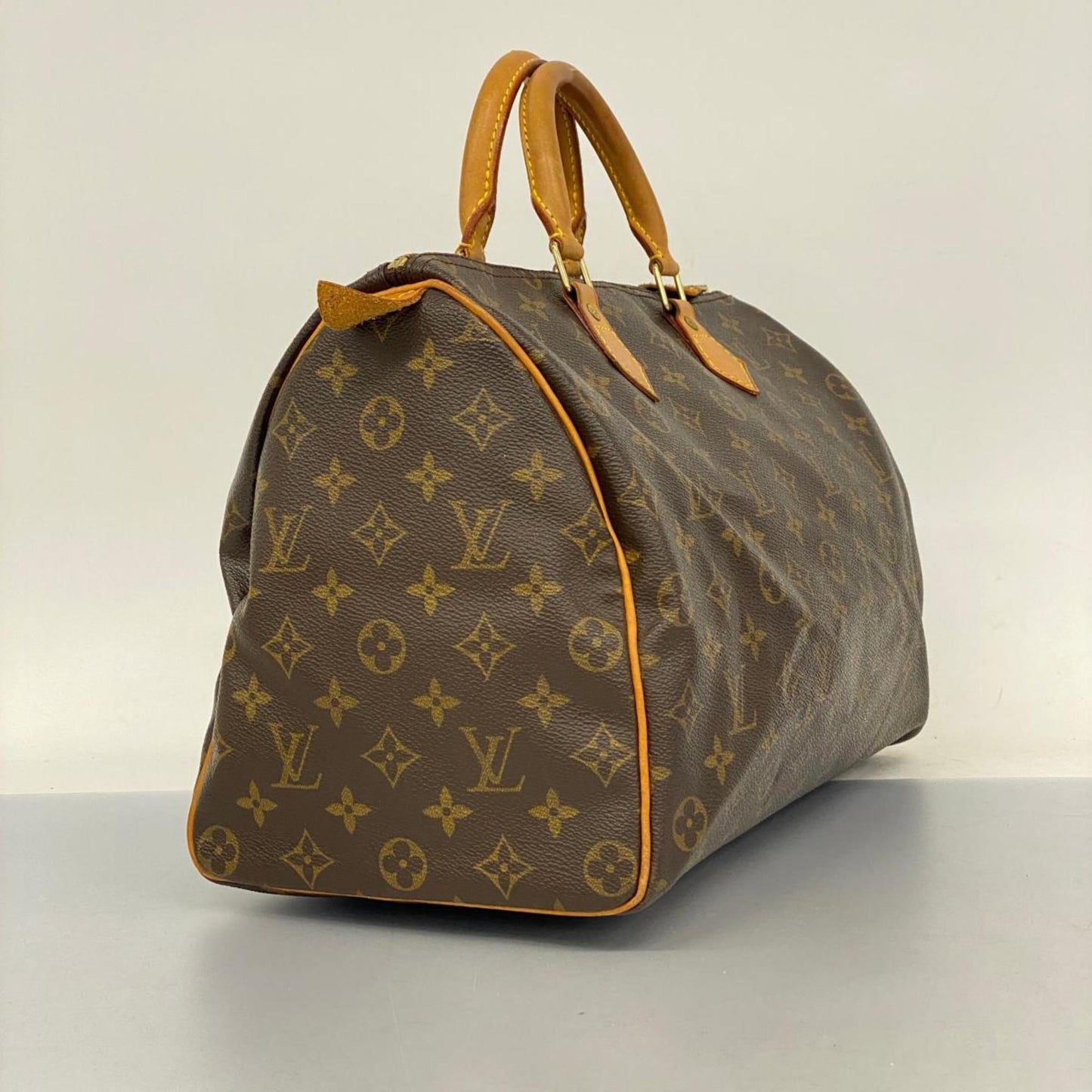 Louis Vuitton Speedy 35