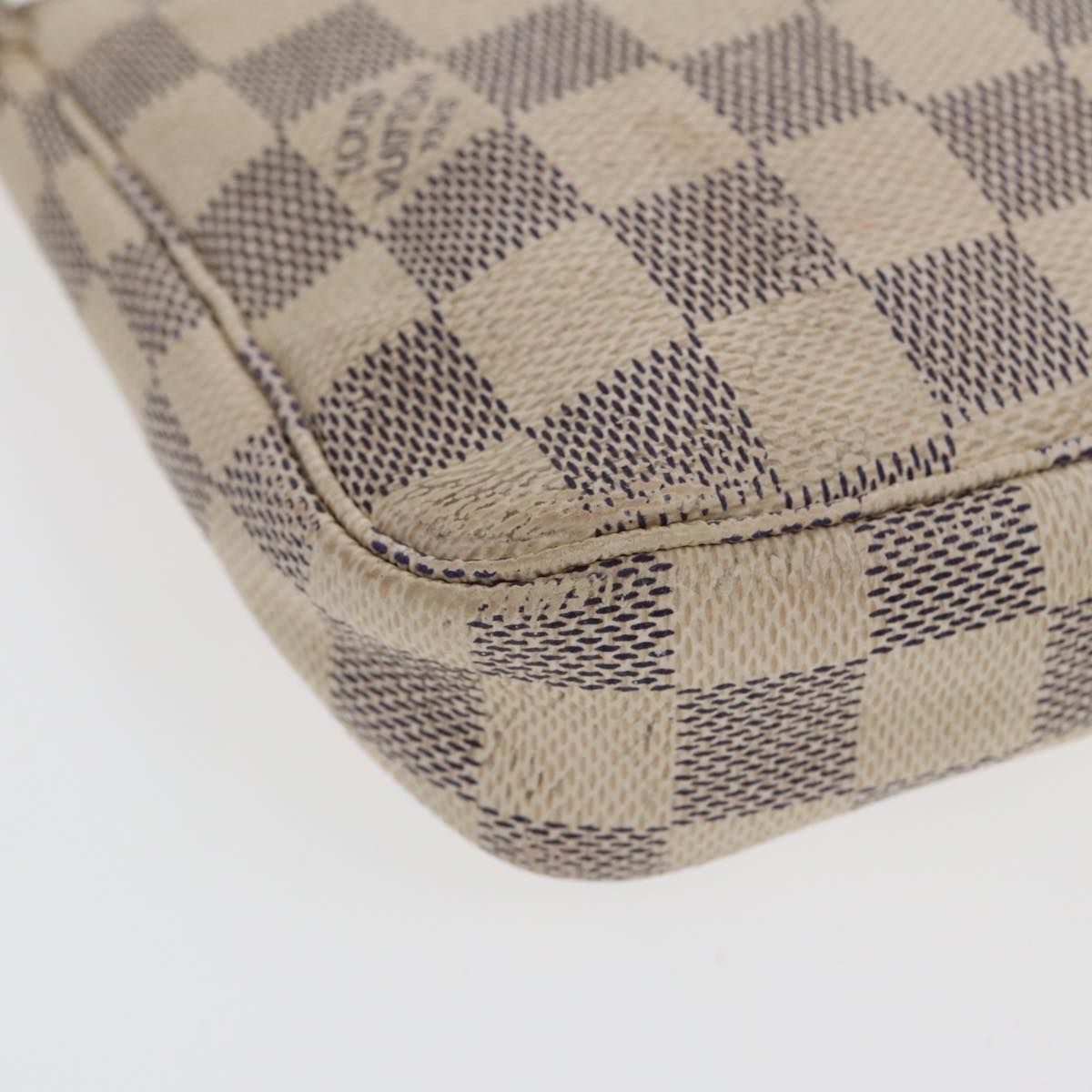 Louis Vuitton Pochette Accessoire