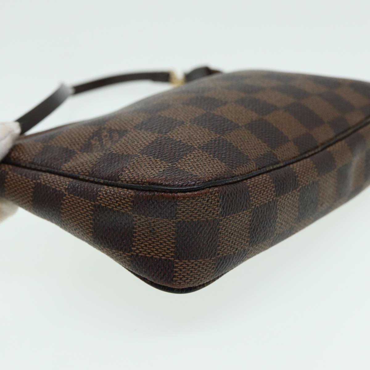 Louis Vuitton Pochette Accessoire