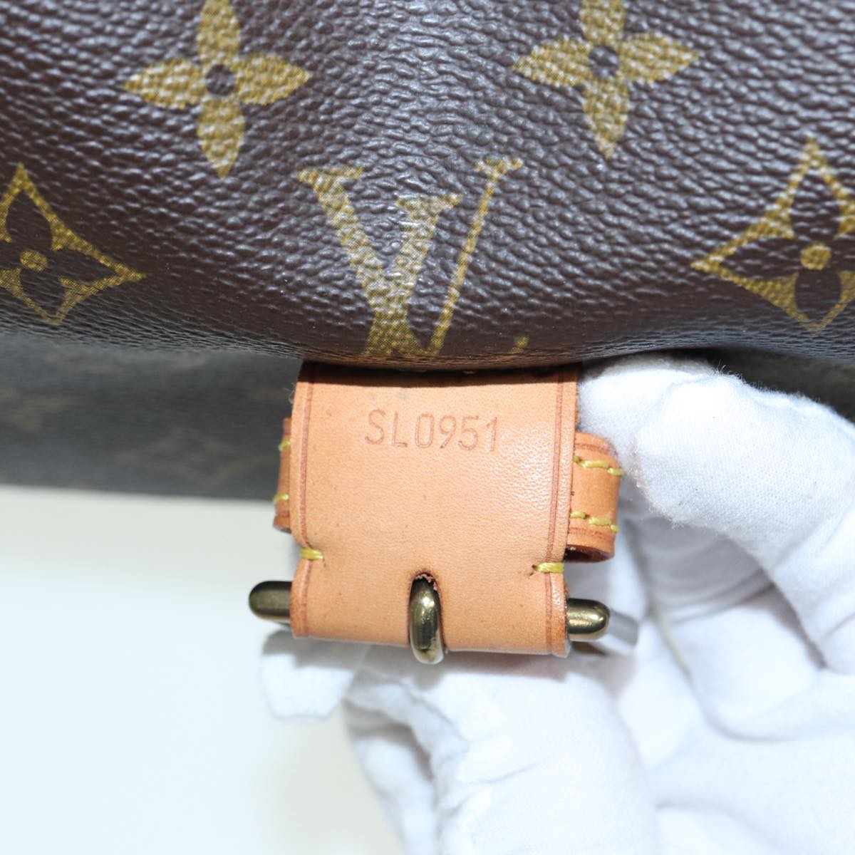 Louis Vuitton Beverly