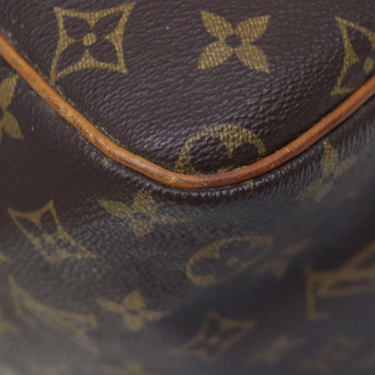 Louis Vuitton Keepall 60