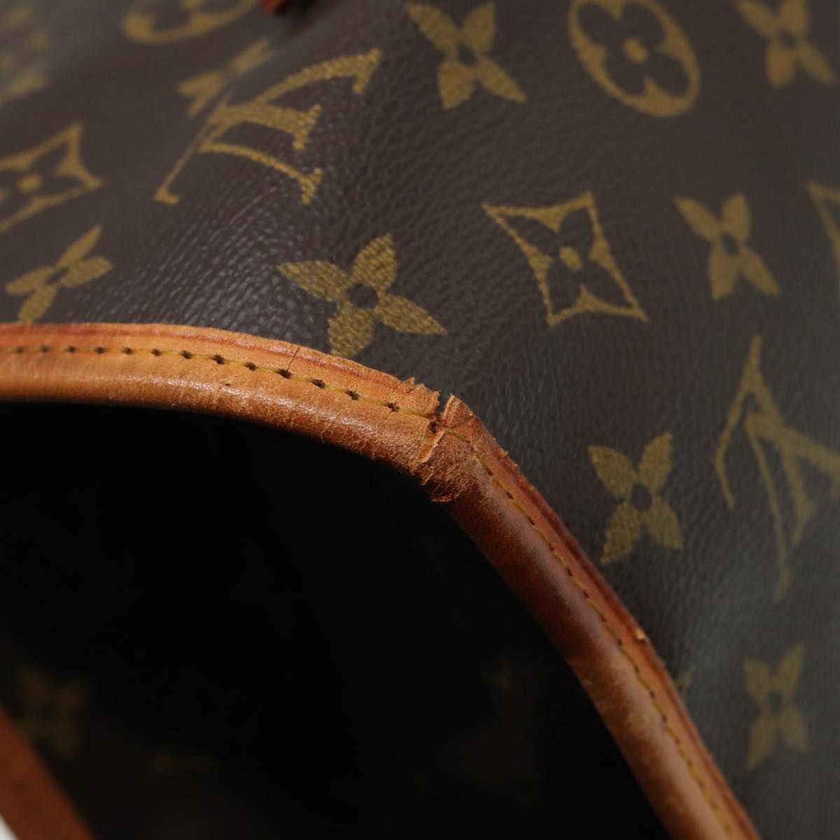 Louis Vuitton Beverly