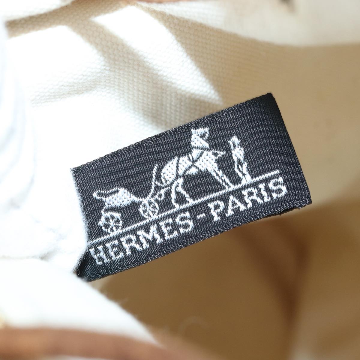 Hermès --