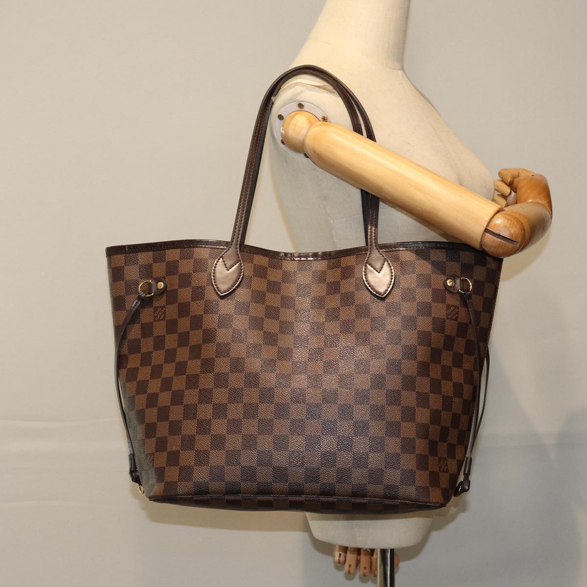 Louis Vuitton Neverfull