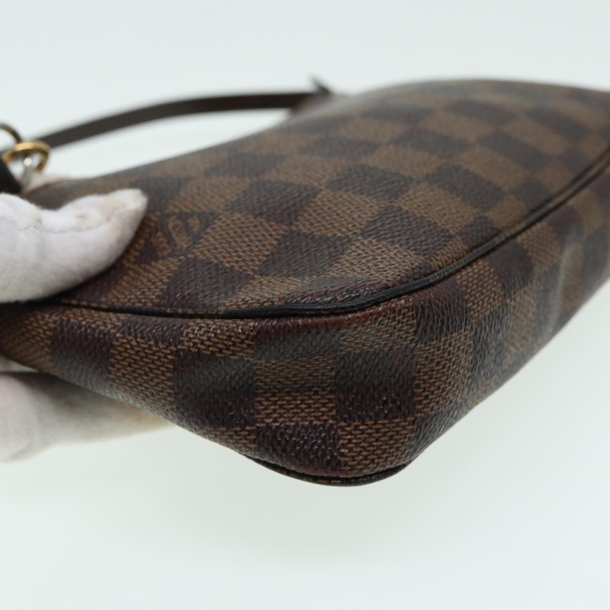 Louis Vuitton Pochette Accessoire