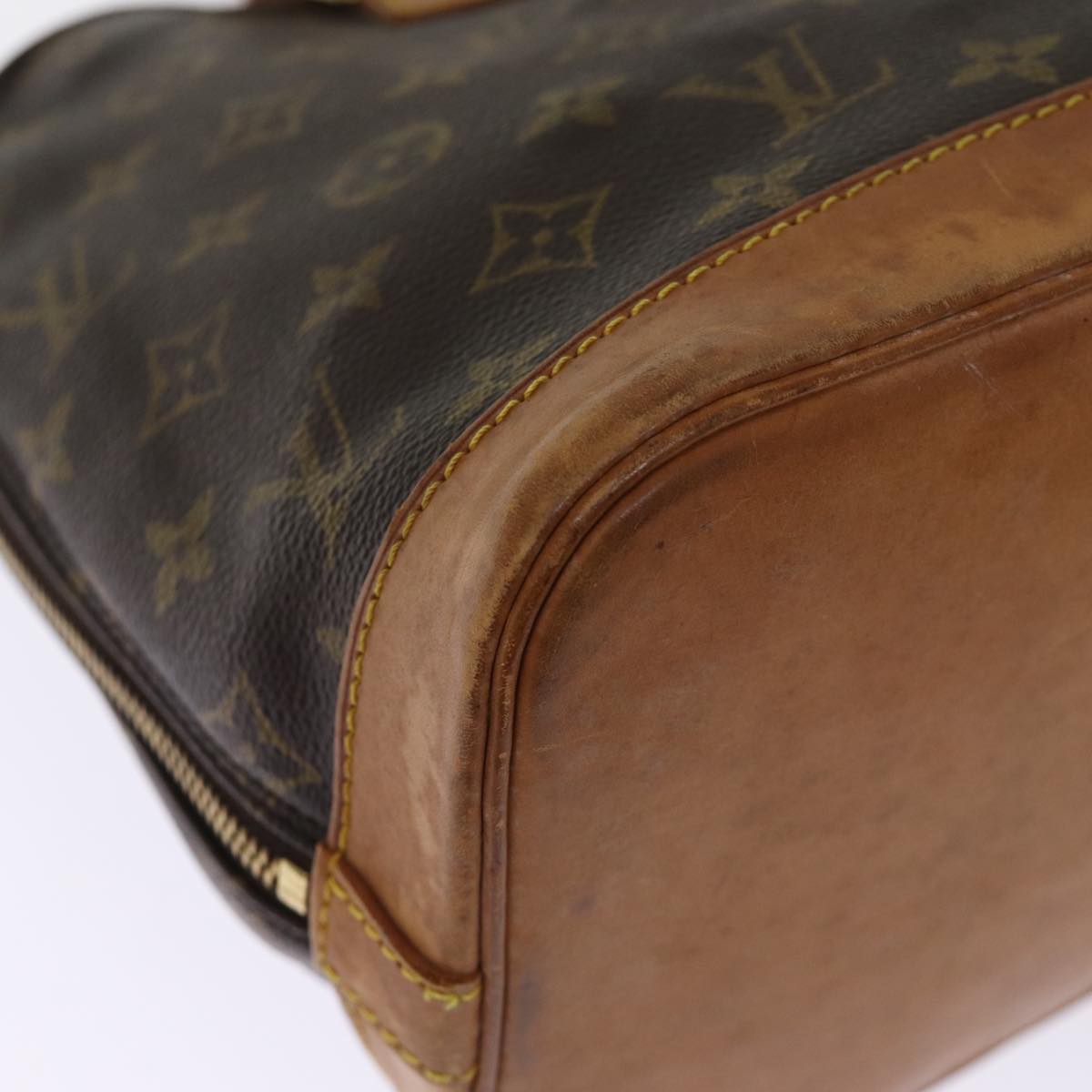 Louis Vuitton Alma