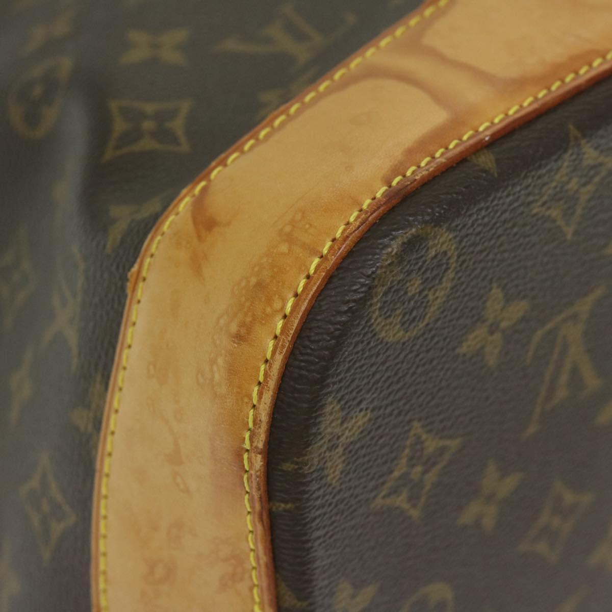 Louis Vuitton Alma