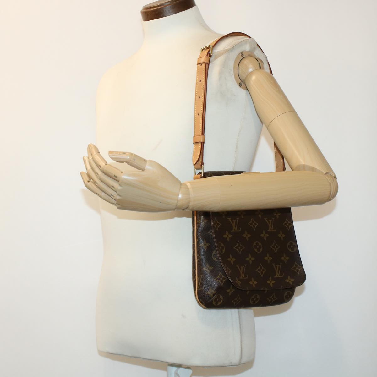 Louis Vuitton Musette