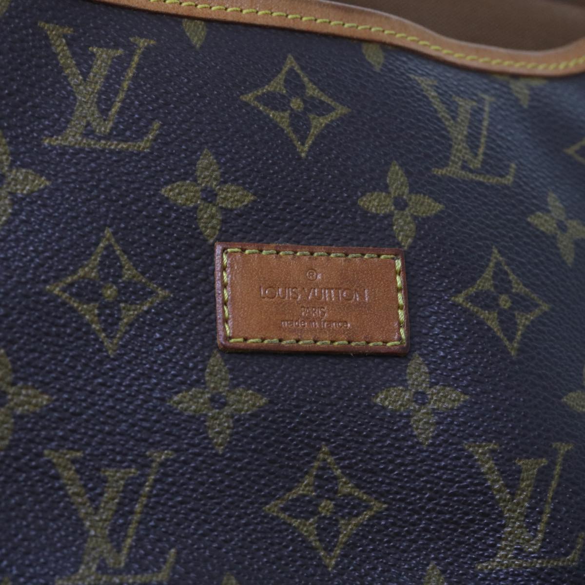 Louis Vuitton Saumur