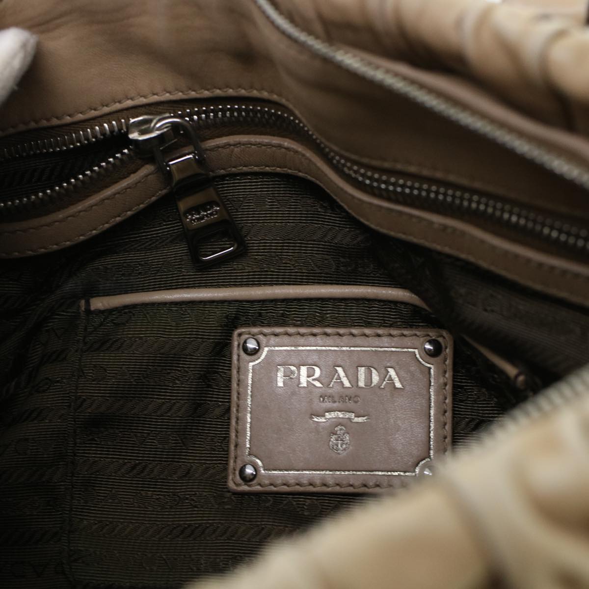 Prada Gaufre