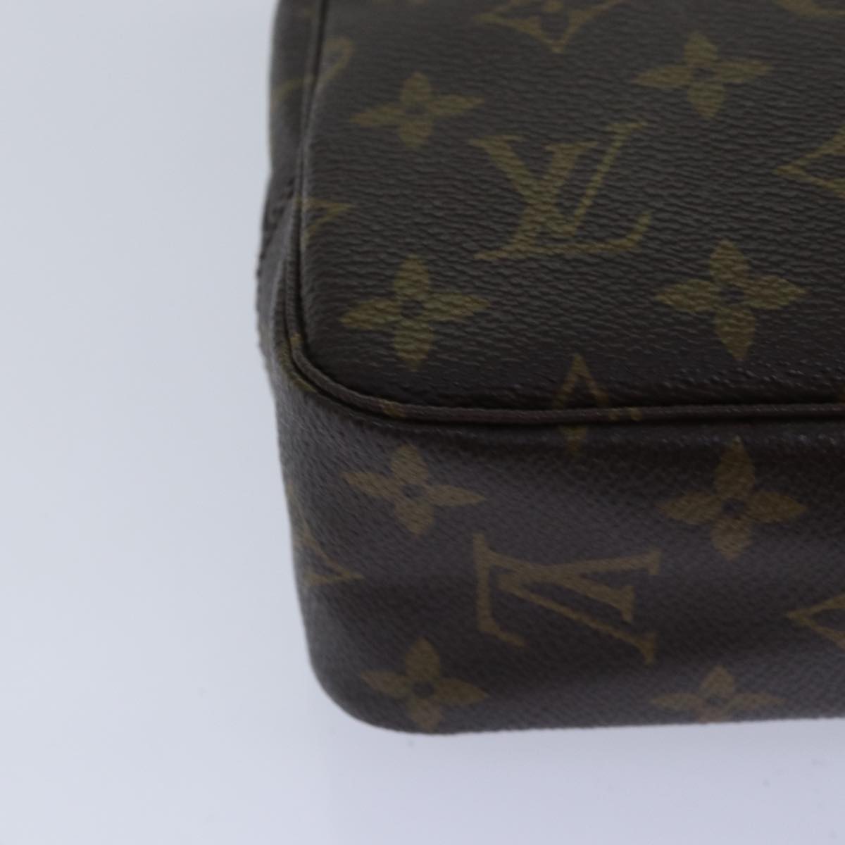 Louis Vuitton Trousse de Toilette