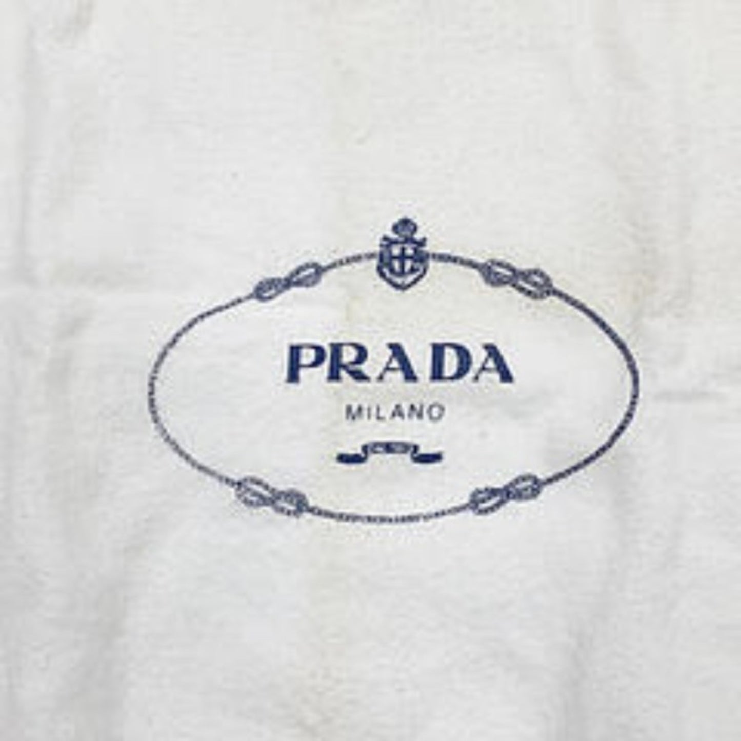 Prada Canapa